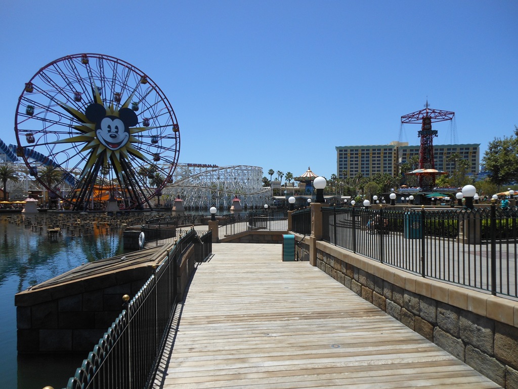 Disney Resort Anaheim Hotels - Loyalty Traveler