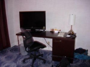 Hyatt Regency San Francisco desk and TV