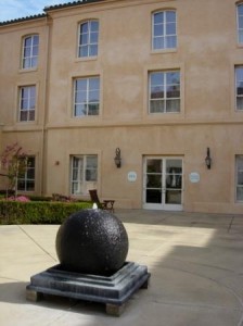 Hyatt Vineyard Creek Courtyard, Santa Rosa, California