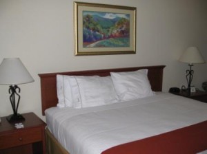 Holiday Inn Express bed