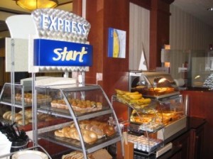 Express Start breakfast Holiday Inn Express