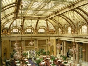 palace-hotel-courtyard-glass-ceiling