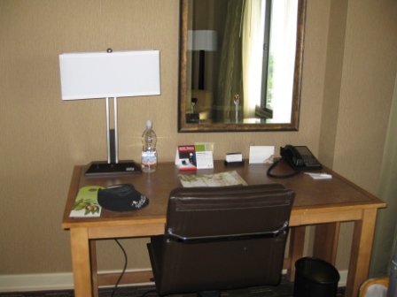 denver-westin-westminster-desk