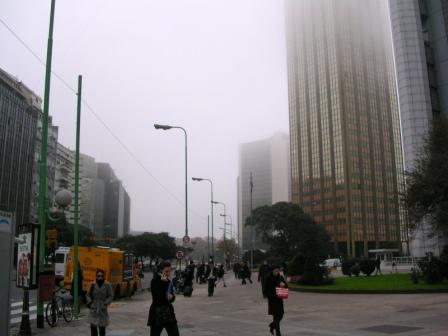 A work day in Buenos Aires in June fog