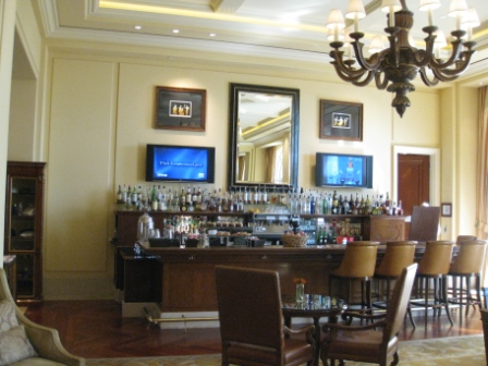 Ritz-Carlton Lake Las Vegas bar