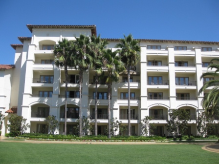 Monarch Beach Grand Lawn view of North Wing rooms