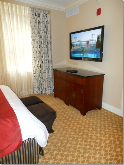 LaSalle Suite bedroom tv