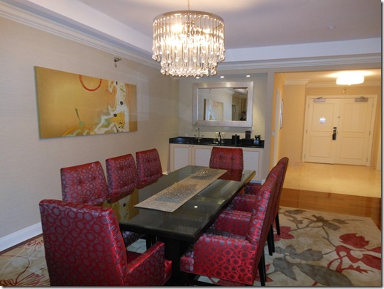 McCormick Suite dining room-2