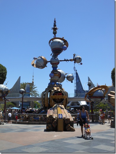 Disneyland-Day 2 021