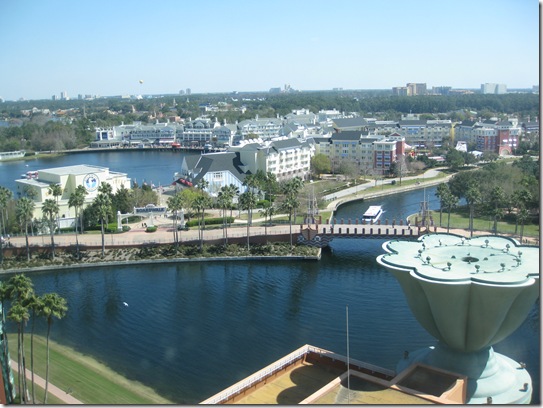 Orlando WDW Dolphin 094