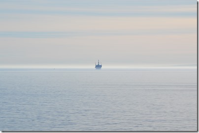 Santa Barbara offshore oil rig-1