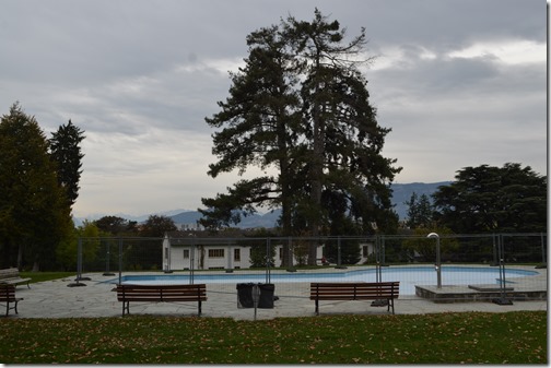 Geneva park pool