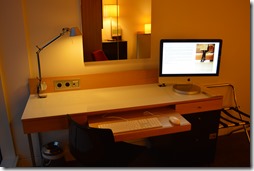 DoubleTree desk