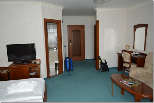 Grand Hotel room-6