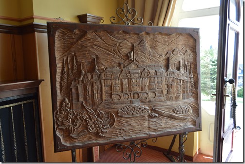 wood cut in lobby entrance