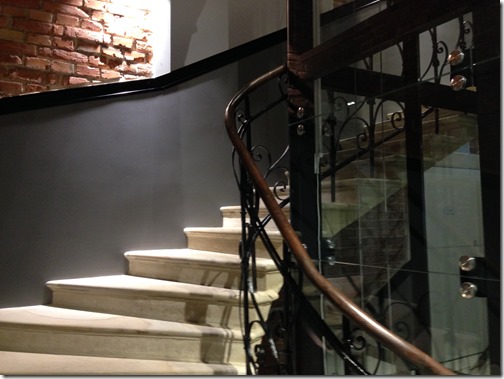 Krakow Hotel Indigo stairway