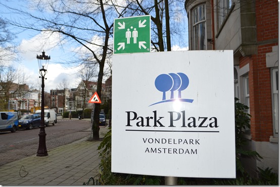 Park Plaza sign