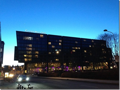 Clarion-Hotel-Sign-dusk-1024x768