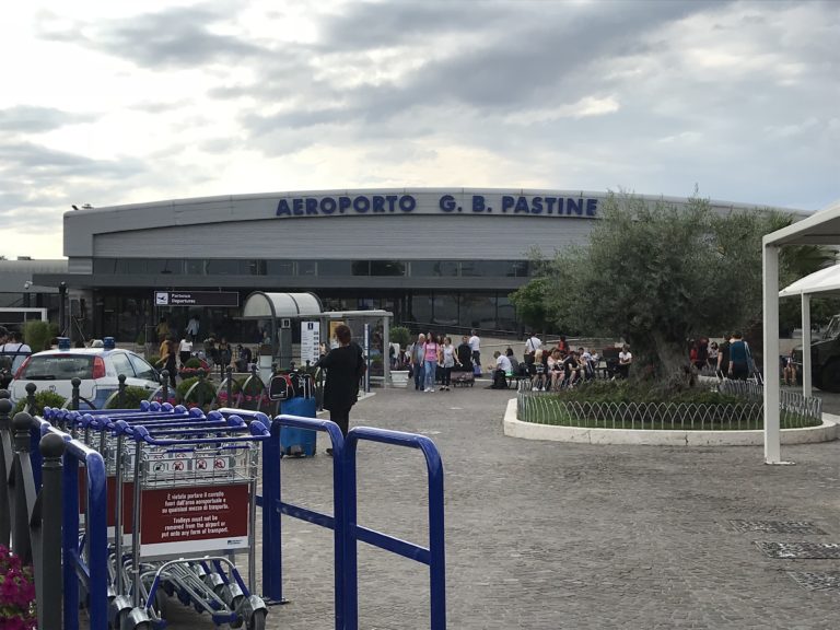 Rome Termini Station Cheap Trains To Fiumicino Fco Or Ciampino Cia