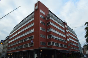 a building with many windows