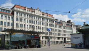 a large building with many windows